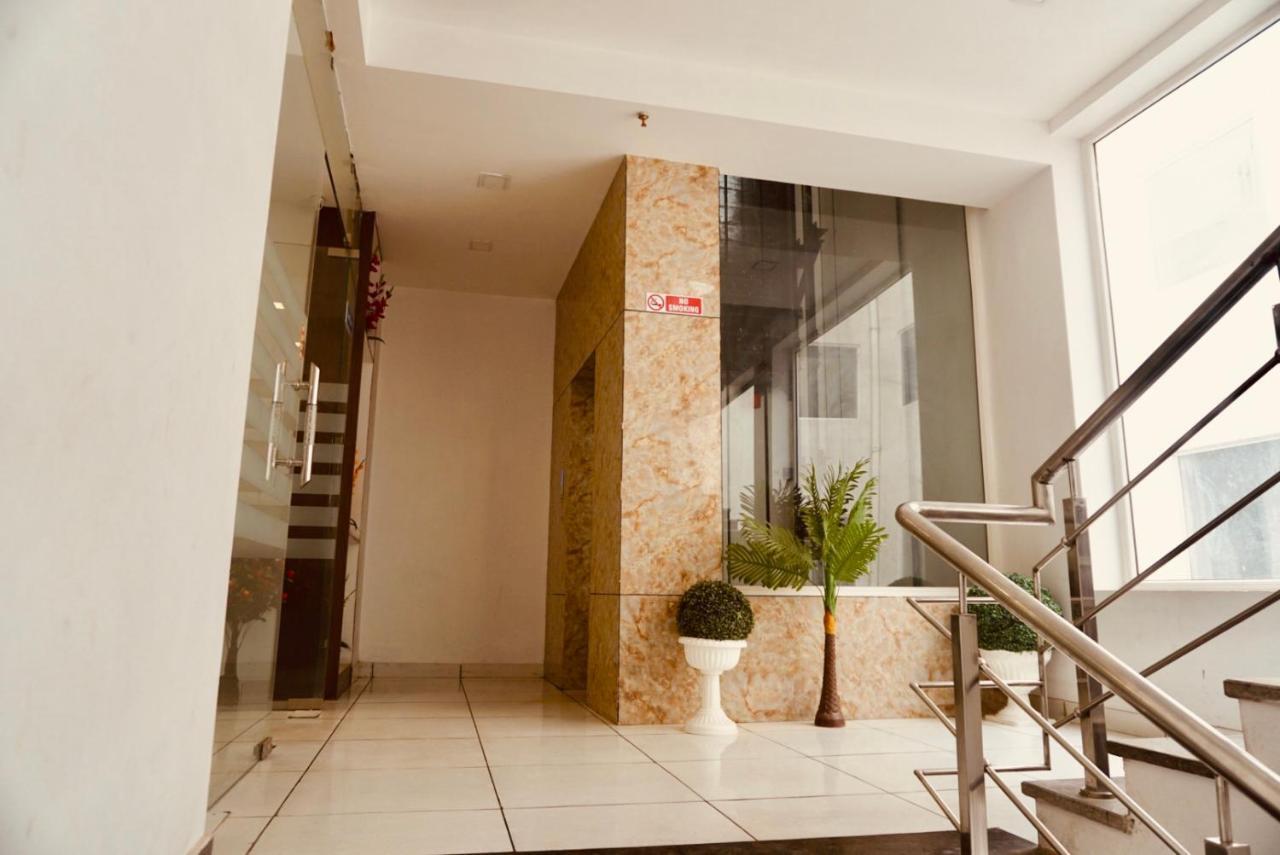 Amora Rooms Dwarka New Delhi Exterior photo