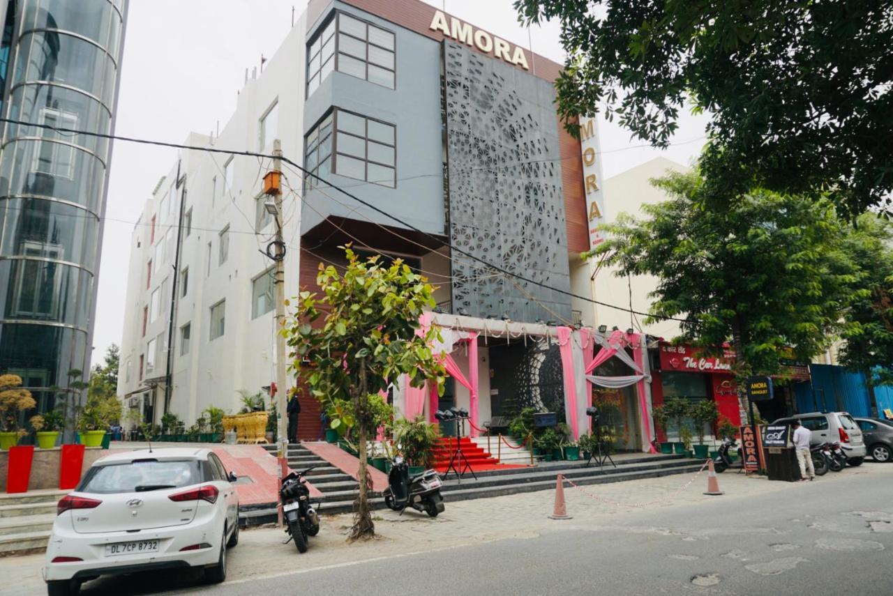 Amora Rooms Dwarka New Delhi Exterior photo